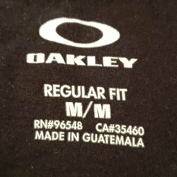 Oakley t-shirt - Picture 3 of 3